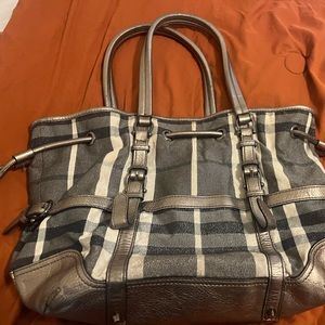 Shimmer vintage Burberry handbag